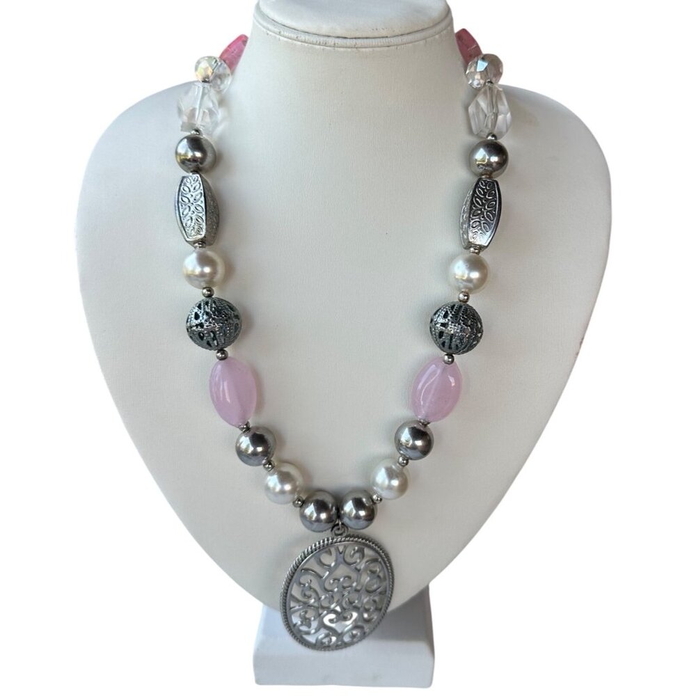 Unbranded Pink & Silver Beaded Fashion Jewelry Necklace w/Silver Charm 11.5-15"